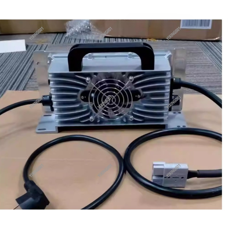 Caricabatterie EV ad Alta Pote - 72V 15A Fast Charger recensione e prezzo